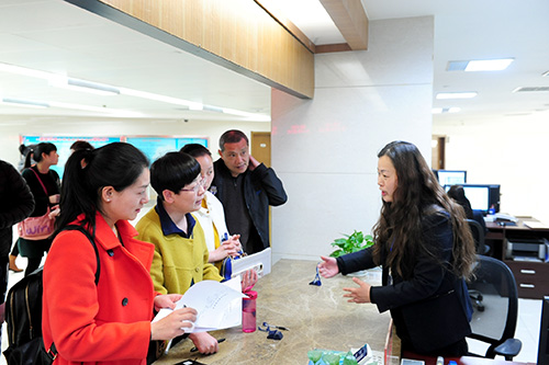 新乡市住房公积金管理中心,许昌市住房公积金管理中心考察团莅临我中心参观考察